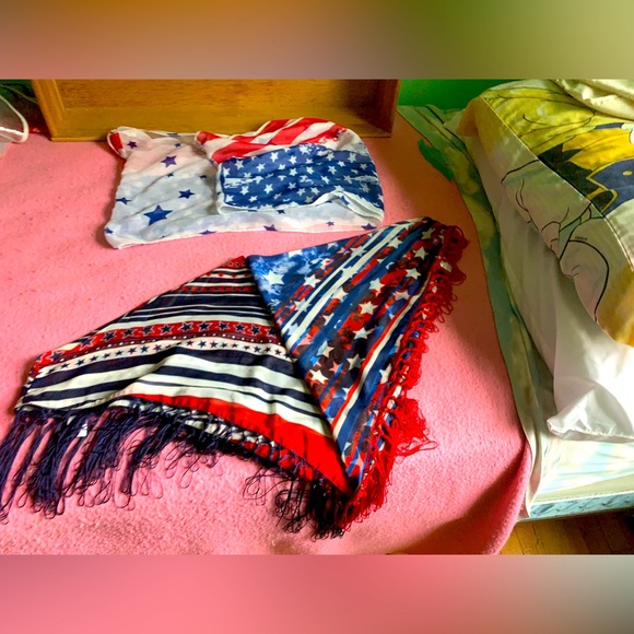 3 Patriotic Scarves. Great for summer celebrations - Picture 11 of 13